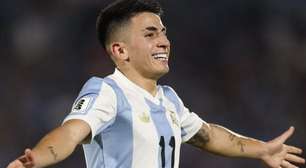 Almada prioriza volta à Argentina. Flamengo aguarda