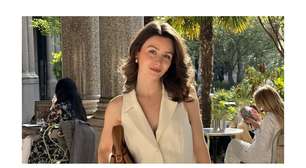 As sandálias douradas que as mulheres elegantes que não gostam de salto alto compram: confortáveis e com desconto máximo na AnaCapri