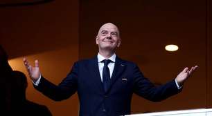 Uefa estuda torneio mundial de seleções sem a Fifa, diz jornal