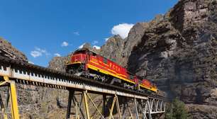 "Vou construir trilhos onde as lhamas pastam": o trem que cruza 68 túneis e 55 pontes a quase 5 mil metros de altitude nos Andes