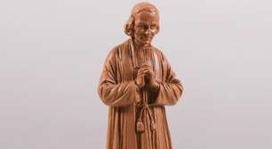 Quem foi São João Maria Vianney? Conheça a história do santo que inspirou o Dia do Padre