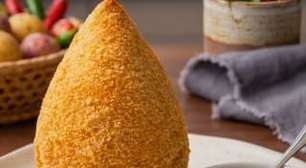 Coxinha de massa de batata sem glúten para assar ou fritar