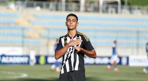Atlético encaminha venda de atacante ao futebol árabe