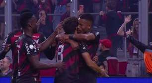 Athletico domina o Vitória e constrói boa vantagem na Copa do Brasil