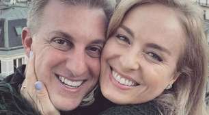 Angélica sem make e Luciano de camiseta: Veja férias 'simples' da família Huck na Grécia