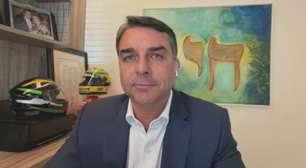Flávio Bolsonaro diz que anunciará vice até 15 de agosto e minimiza neutralidade do Republicanos