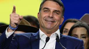 Flávio Bolsonaro anuncia Alfredo Gaspar como vice em chapa pura do PL