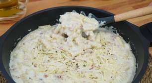 Macarrão ao molho branco com bacon crocante super aveludado e saboroso, uma refeição divina