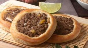 Receita fácil de esfiha aberta de carne com massa fofinha