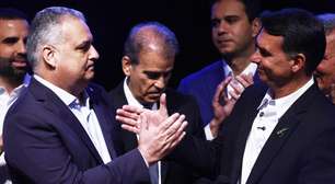 Após prometer mulher vice, Flávio Bolsonaro escolhe Alfredo Gaspar para o posto na chapa presidencial