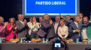 Após prometer mulher vice, Flávio Bolsonaro escolhe Alfredo Gaspar para o posto na chapa presidencial