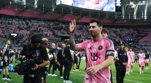 Messi supera marca de Cristiano Ronaldo e se aproxima do milésimo gol