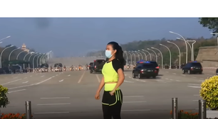 Essa mulher só queria fazer aeróbica mas acabou gravando um golpe de estado