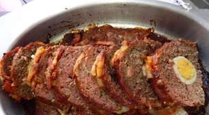 Bolo de carne com ovo recheado e super suculento, para uma refeição especial no Dia dos Pais