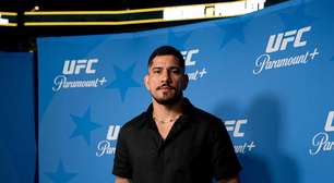 Alex Poatan volta a abordar polêmica de luta no UFC Casa Branca