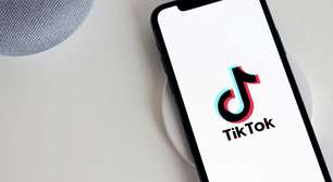 TikTok demite 250 funcionários para substituir moderação humana por Inteligência Artificial