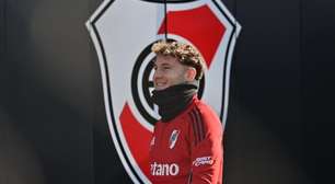 Vasco acerta com atacante Facundo Colidio, do River Plate