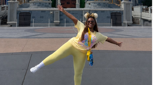 Jojo Todynho volta à Disney após perder 110 kg e comemora superação: 'Não entrava no brinquedo'
