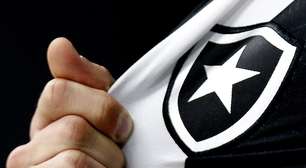 Ele acabou de deixar o Botafogo e já foi anunciado por seu novo clube