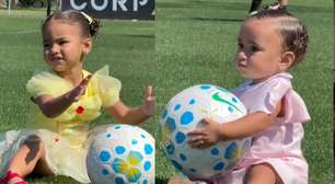 Mavie e Mel esbanjam fofura em treino do Santos em ação pelo Dia dos Pais