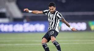 Gol de falta de Alex Telles agita a web: "Deveria ter ido para a Copa"