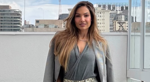 Patrícia Poeta investe em mix de estilos com blazer e calça destroyed em modelagem barrel