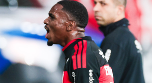 Evertton Araújo completa 100 jogos pelo Flamengo: "Vamos juntos"