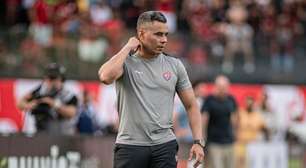 Jair Ventura viraliza após derrota do Vitória: "Gol do Pulgar, de novo"; veja