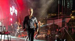 Robbie Williams encanta público em show exclusivo na Sardenha após 11 anos