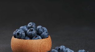 Mirtilo: 5 benefícios da fruta para a saúde