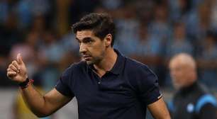 Organizada do Palmeiras protesta e pede saída de Abel Ferreira