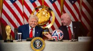 Trump defende Infantino e diz que seria "erro terrível" tirá-lo da Fifa