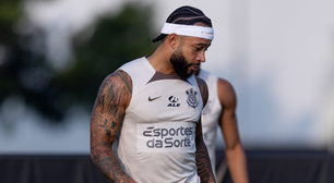 Memphis Depay avaliou encerrar negociações com o Corinthians