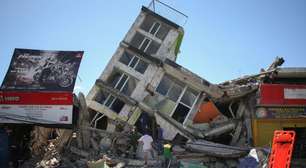 Colômbia busca sobreviventes um dia após terremoto devastador