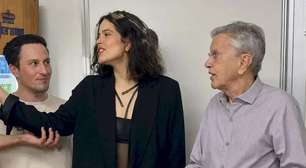 Encontro de gerações: o que rolou no papo entre Rosalía e Caetano Veloso nos bastidores
