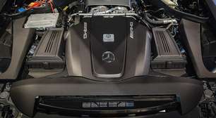 Mercedes-AMG recalcula rota e retorna com o desenvolvimento dos motores V8