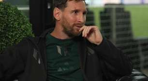 Após funeral do pai, Messi desembarca em Miami junto à família