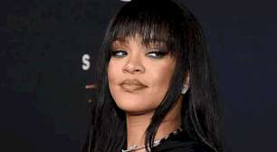 Rihanna visita cidade natal em Barbados em aparição rara com os filhos