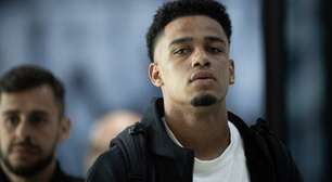 Lesão de Brenner mantém disputa aberta no ataque do Vasco