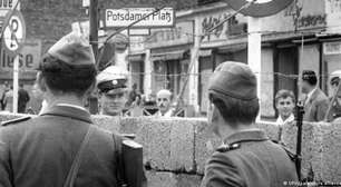 Muro de Berlim começava a ser construído há 65 anos