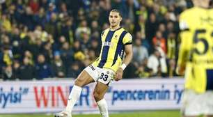 Diego Carlos dá "ok" para salário no Vasco, mas Fenerbahçe é empecilho