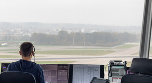 Os Estados Unidos precisam de milhares de novos controladores de tráfego aéreo e a solução é simples: gamers