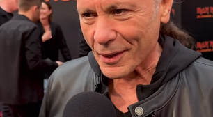 Bruce Dickinson se diverte com entrevistas antigas do Iron Maiden: "juventude inexperiente"