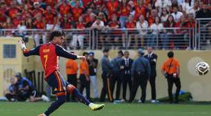 PSG acerta com Barcelona a contratação do herói do título mundial da Espanha