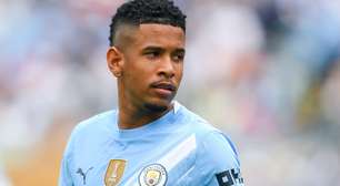 Savinho falta a treino do City e mantém desejo de transferência para rival