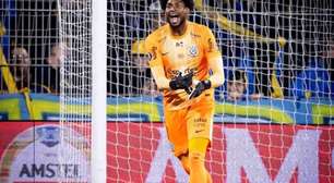 Hugo Souza desabafa após sofrer racismo na Argentina: "É o jogo todo"