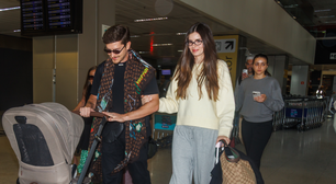 Camila Queiroz combina aerolook confortável com tênis de R$ 699,99 e bolsa de R$ 19 mil