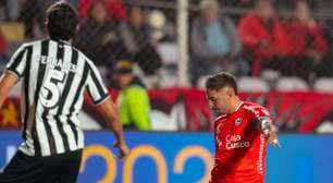 Botafogo sofre goleada histórica na altitude e se complica na Sul-Americana