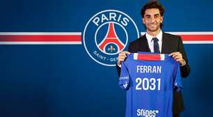 PSG anuncia a contratação de Ferran Torres, herói do título mundial da Espanha