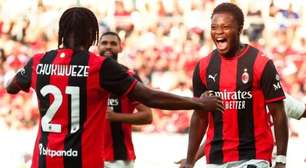 Milan vence Manchester United no último amistoso de pré-temporada